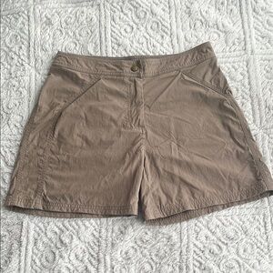 LL BEAN women’s 8 tan brown nylon shorts hiking fishing camping Heritage active